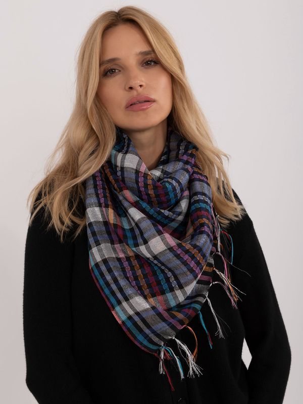 Fashionhunters Women's checkered scarf arafatka