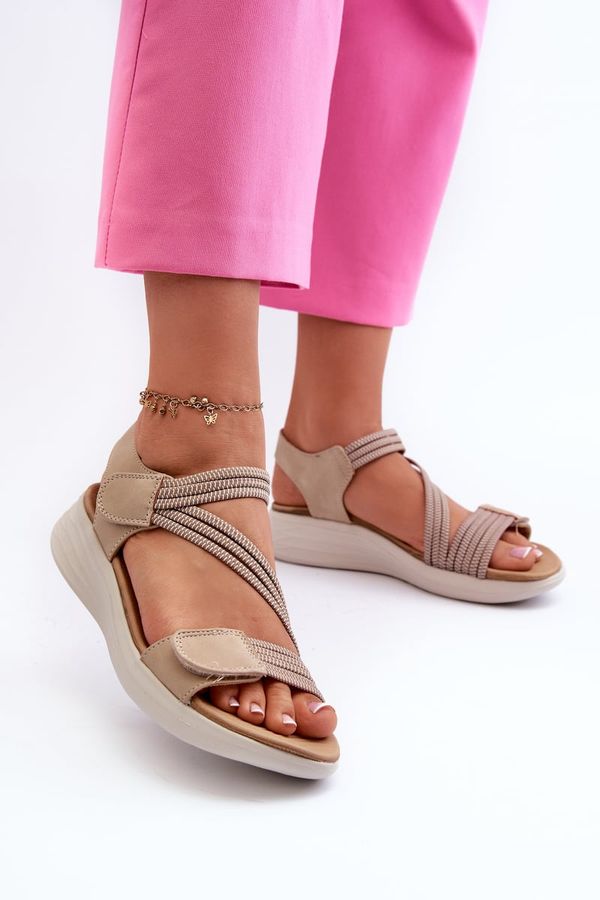 Kesi Women's comfortable Velcro sandals beige Eladora