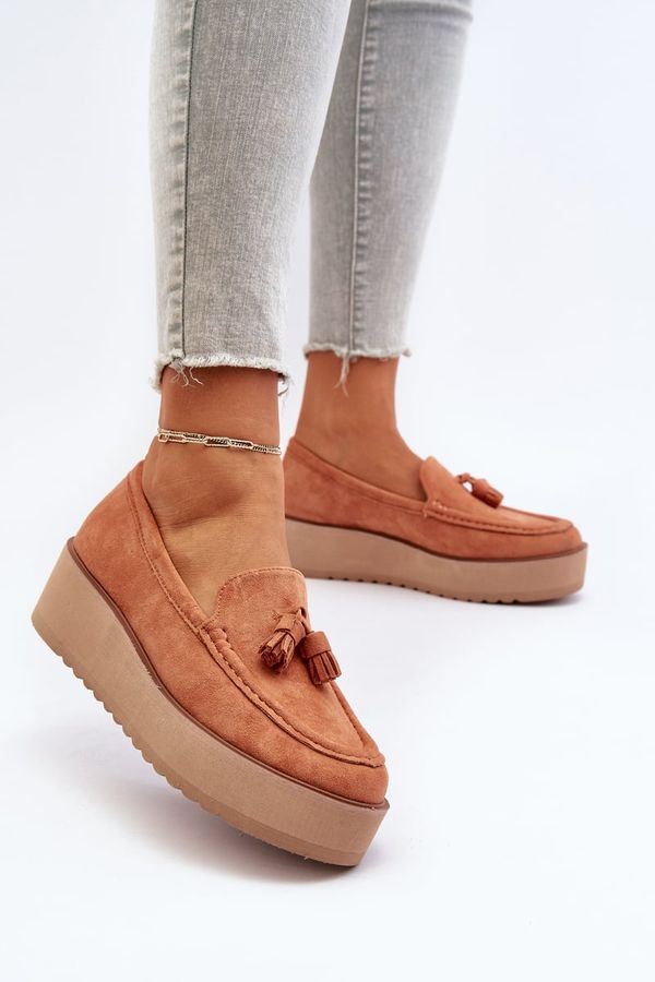 Kesi Women's platform loafers with fringes, orange Mialani