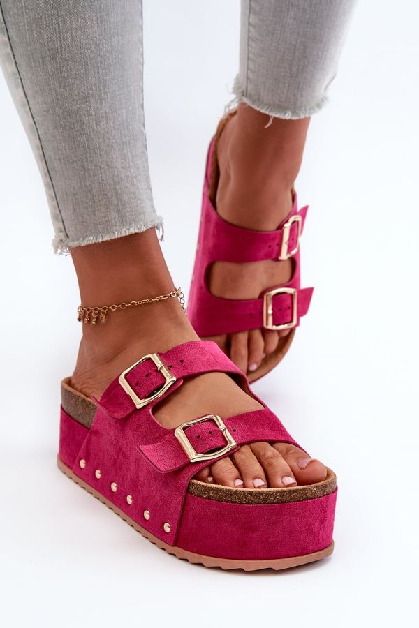 Kesi Women's slippers on a solid platform with Fuchsia Cremila buckles