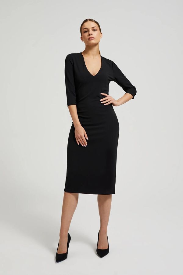 Moodo Women's smooth dress with neckline MOODO - black
