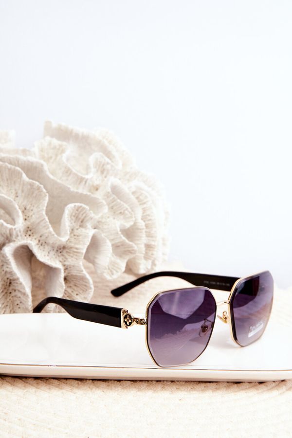 Kesi Women's UV400 Sunglasses - Black/Gold