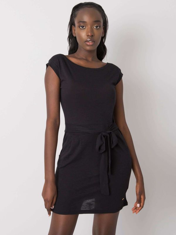 Fashionhunters YOU DON'T KNOW ME Black dress with tie