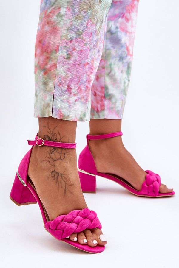 Kesi Zamsz sandals with hair Fuchsia Essenza