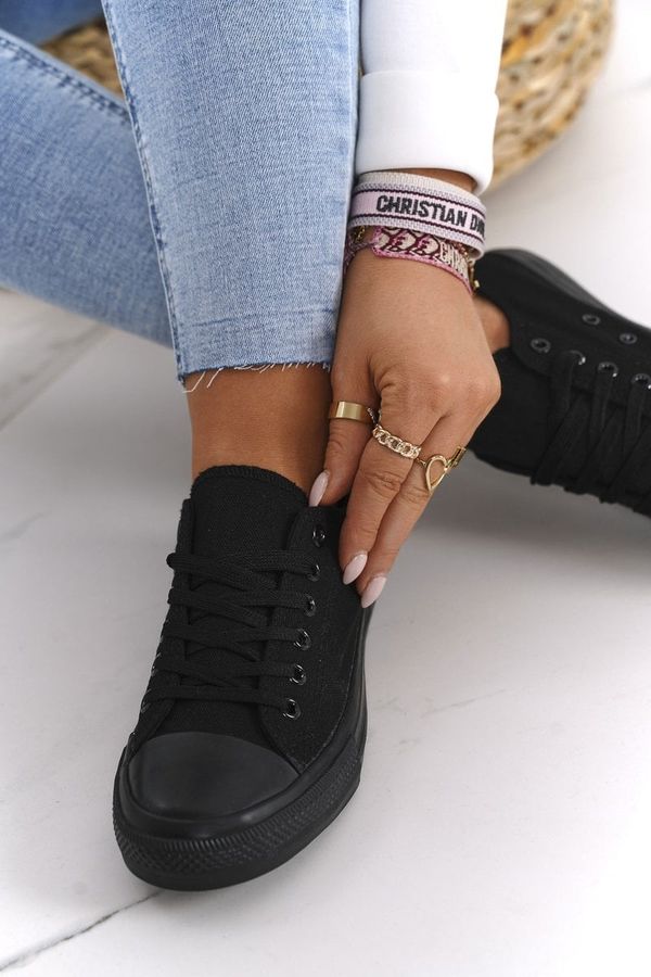 PS1 Ženske patike Kesi Omerta