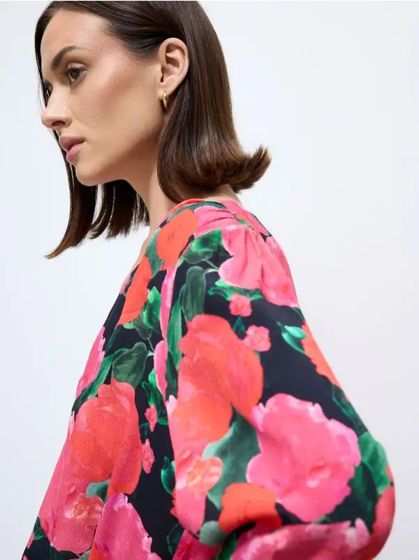 Mohito Mohito - Bluza s cvetnim dezenom