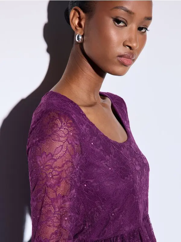 Mohito Mohito - Lagana bluza s čipkom