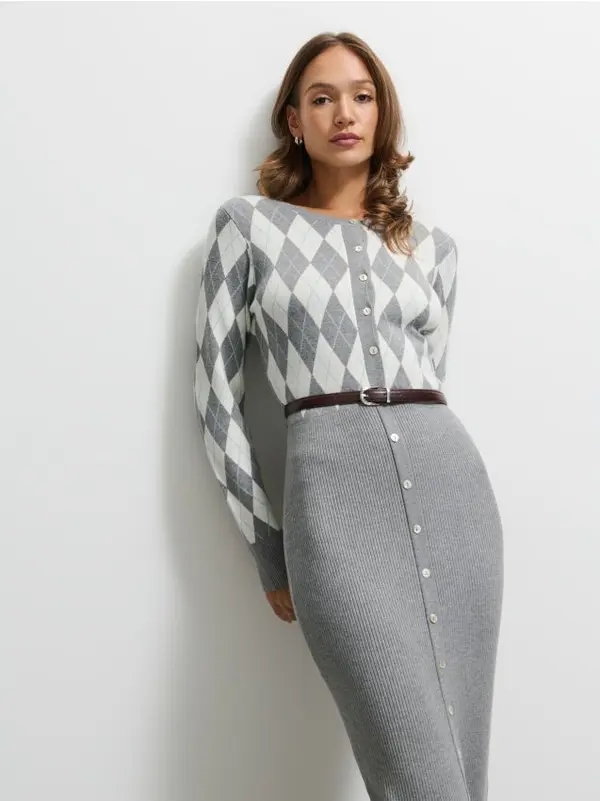 Mohito Mohito - Midi džemper-haljina