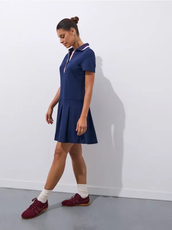 Mohito Mohito - Mini haljina sa kragnom