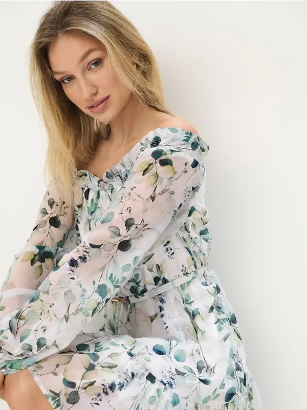 Mohito Mohito - Mini haljina sa uzorcima