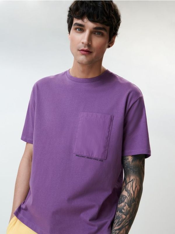 Sinsay Sinsay - Krem boxy majica kratkih rukava - ljubičasto