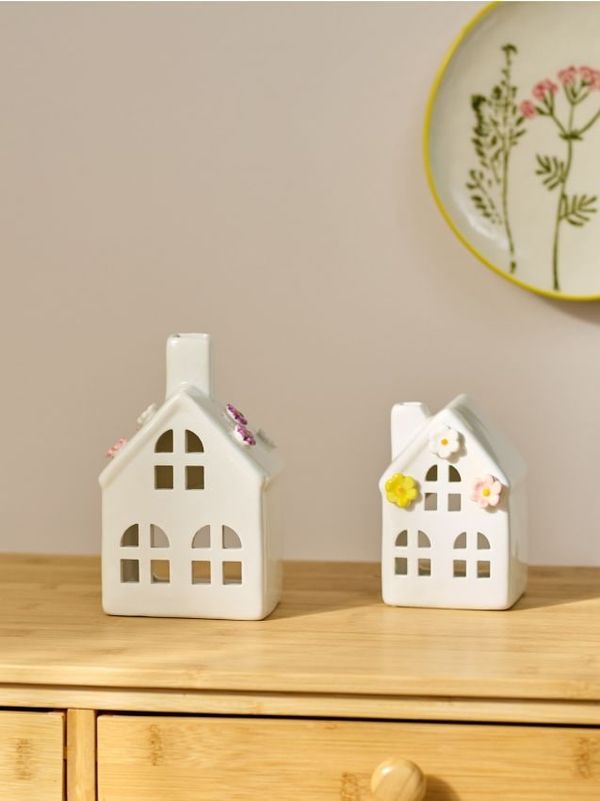 Sinsay Sinsay - Svećnjak u obliku kuće - belo